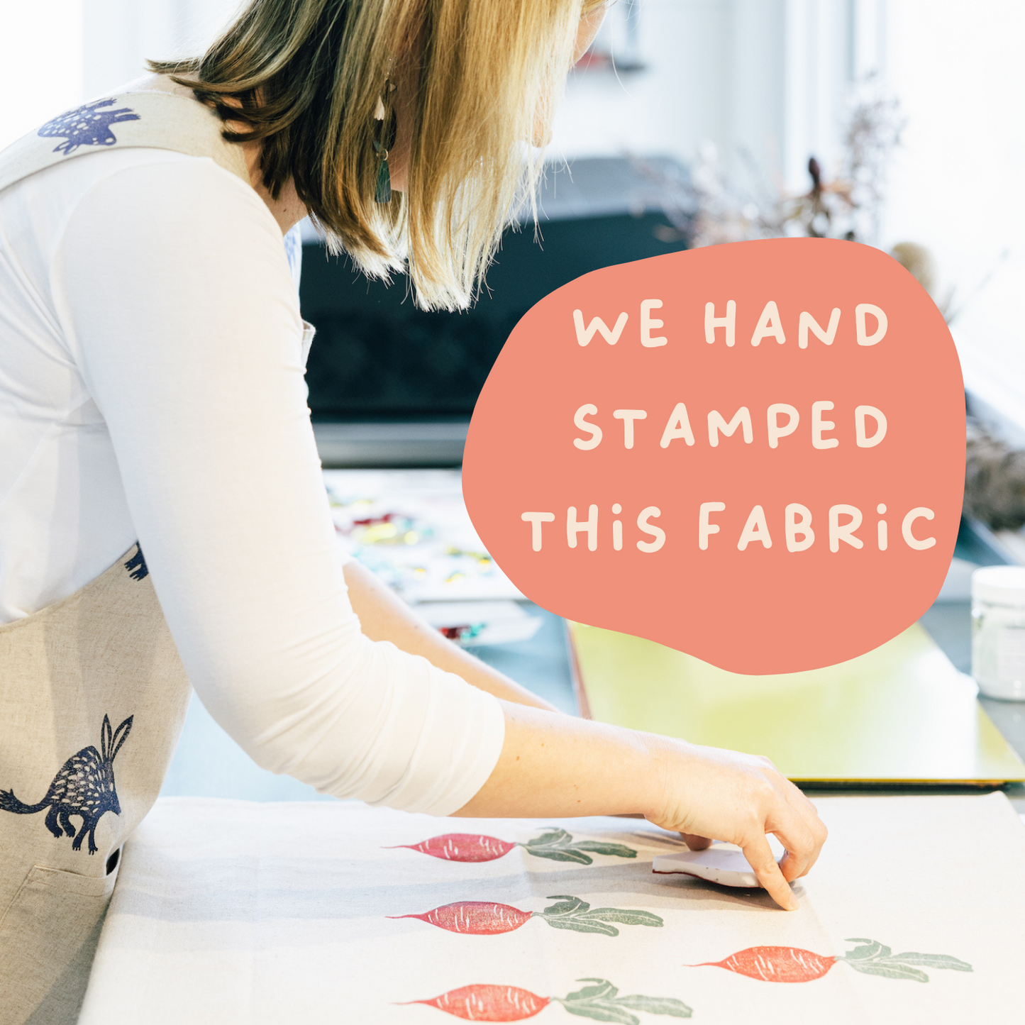 Christmas Magpie Table Runner-Bandicute
