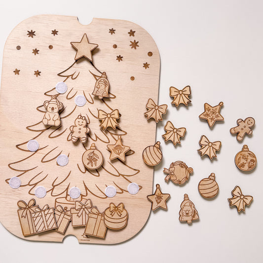 IKEA Flisat/Trofast Insert - Christmas Tree Decorating-Bandicute
