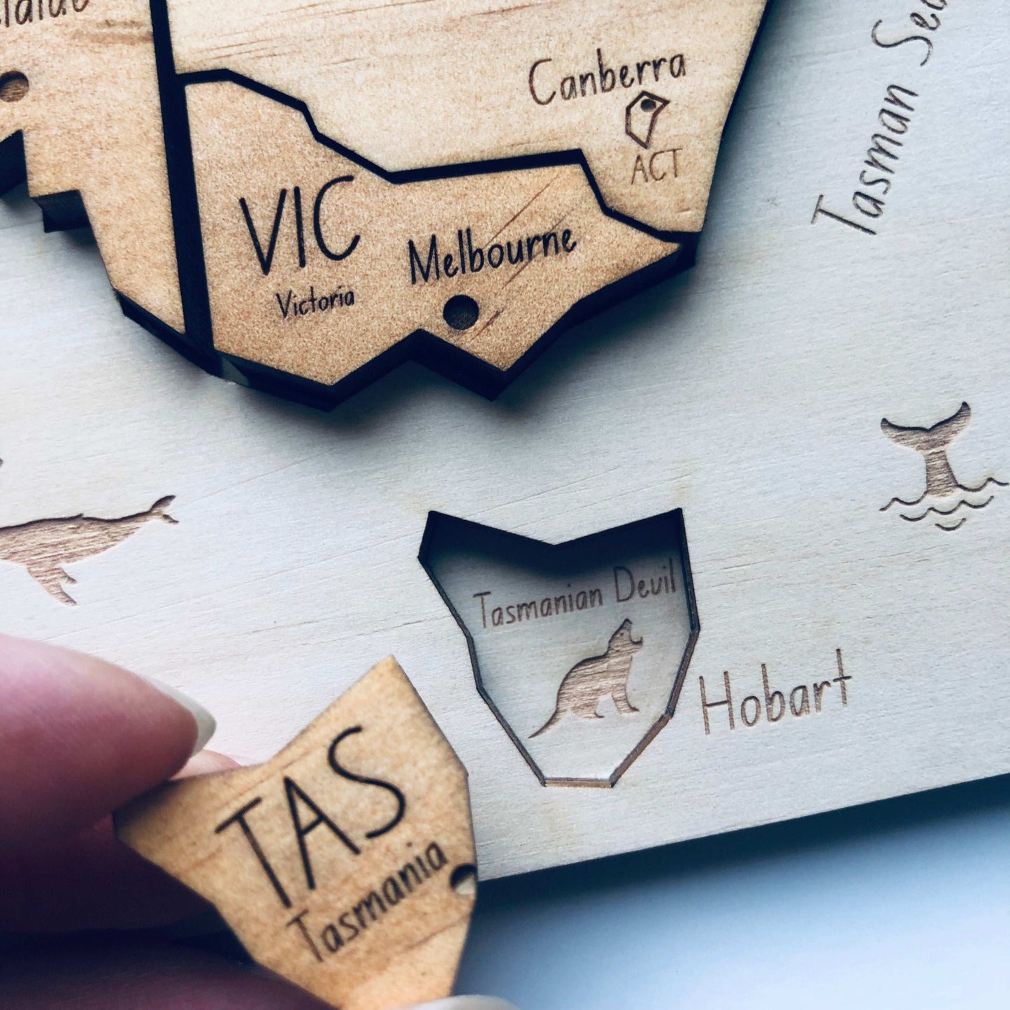 Australia Map - Timber Puzzle Detail