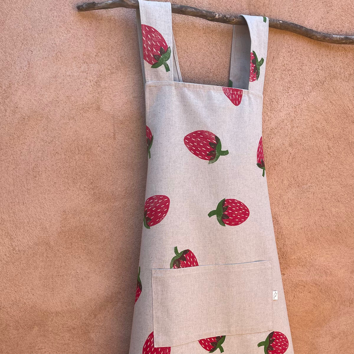 Apron - Strawberries-Bandicute