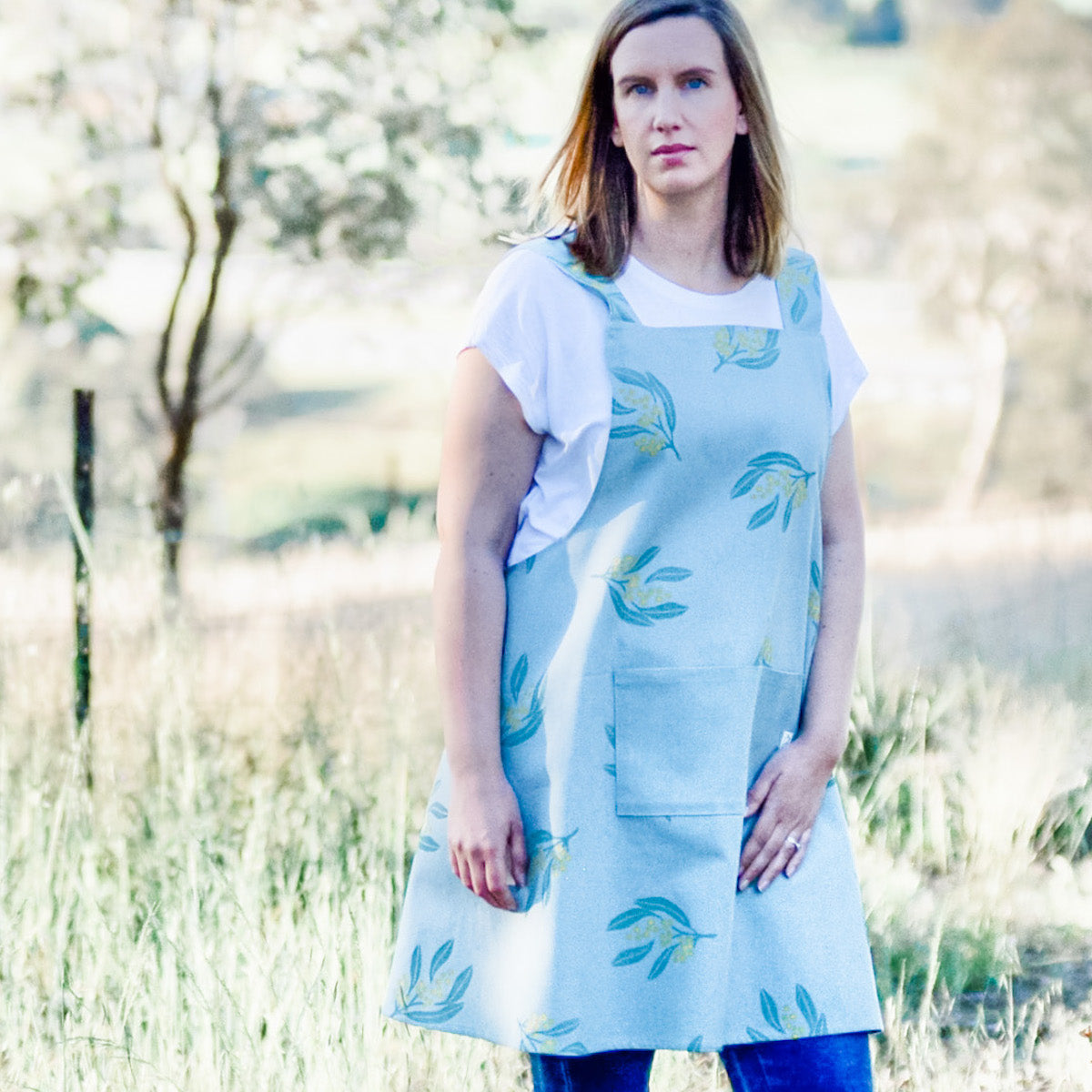Apron - Wattle-Bandicute