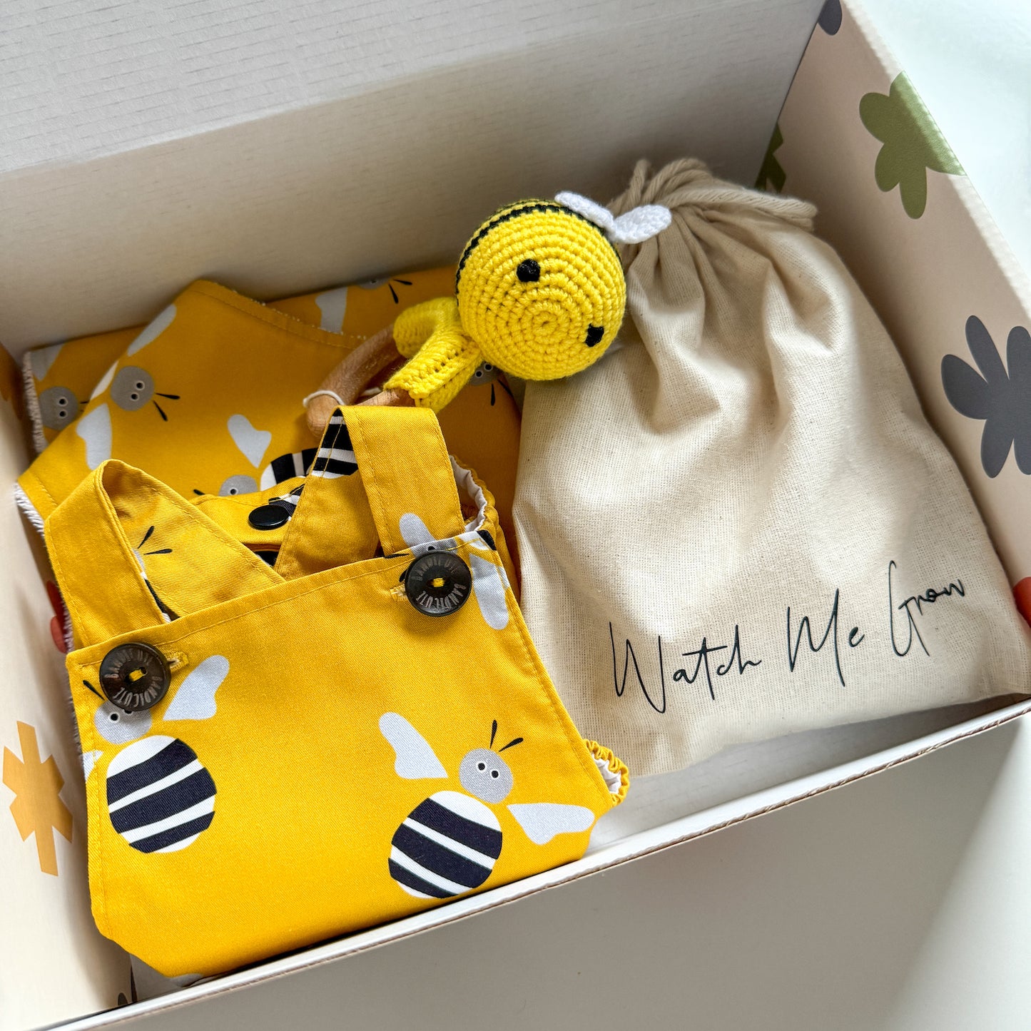 Bee Baby Gift Box-Bandicute