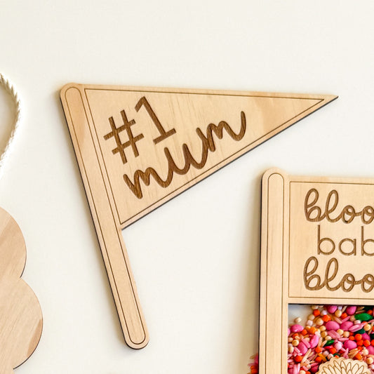 #1 Mum Wooden Flag-Bandicute