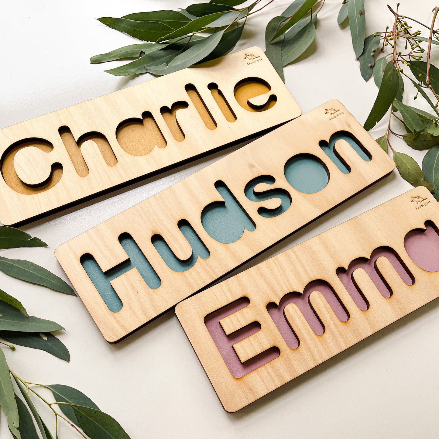 Side detail Timber Name Puzzle