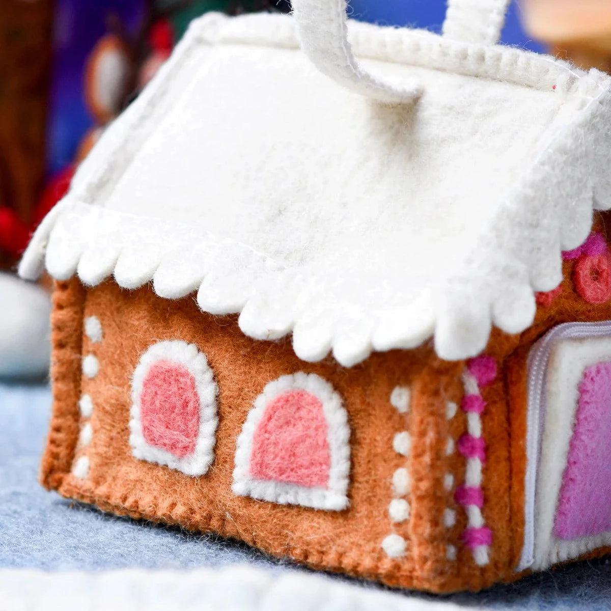 Felt Pink Gingerbread House Bag-Bandicute